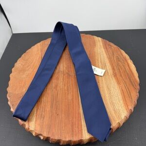 NWT Express Mens Skinny Tie blue 56” 2” width